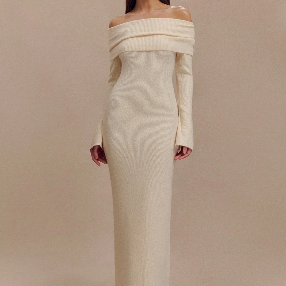 Meshki Katherine Off Shoulder Maxi Dress - Ivory